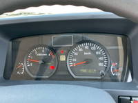 いすゞエルフ冷凍車（冷蔵車）小型（2t・3t）[写真36]