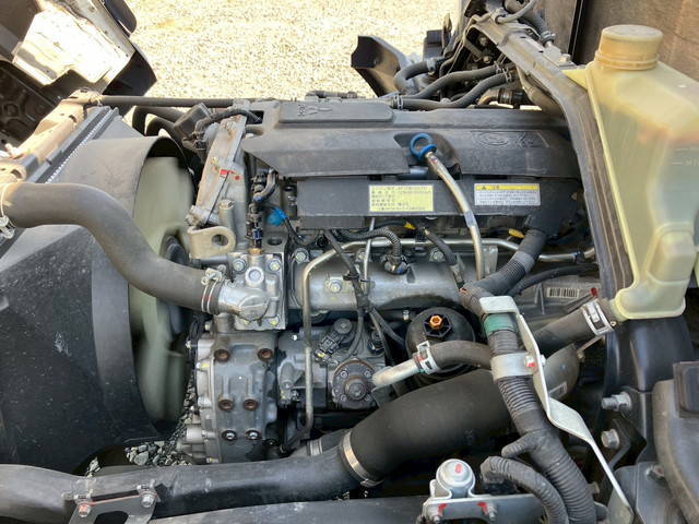 三菱ふそうキャンター平ボディ小型（2t・3t）[写真27]