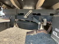 いすゞエルフクレーン4段小型（2t・3t）[写真23]