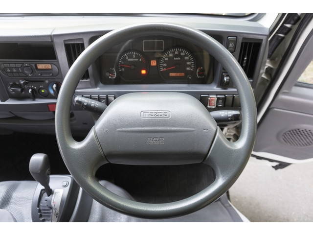 マツダタイタンダブルキャブ（Wキャブ）小型（2t・3t）[写真31]