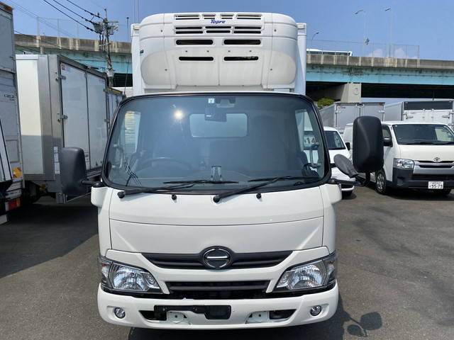 日野デュトロ冷凍車（冷蔵車）小型（2t・3t）[写真03]