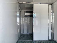 日野デュトロ冷凍車（冷蔵車）小型（2t・3t）[写真09]