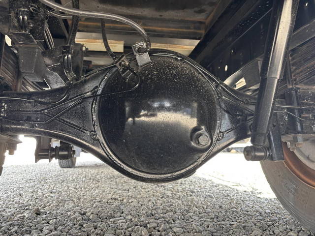 いすゞエルフアルミバン小型（2t・3t）[写真20]