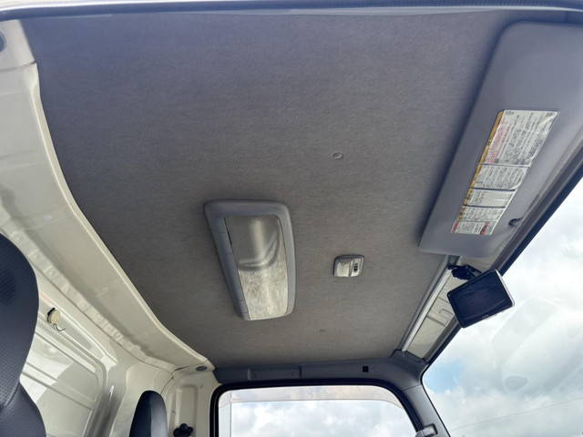 いすゞエルフアルミバン小型（2t・3t）[写真24]