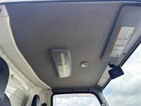 いすゞエルフアルミバン小型（2t・3t）[写真25]