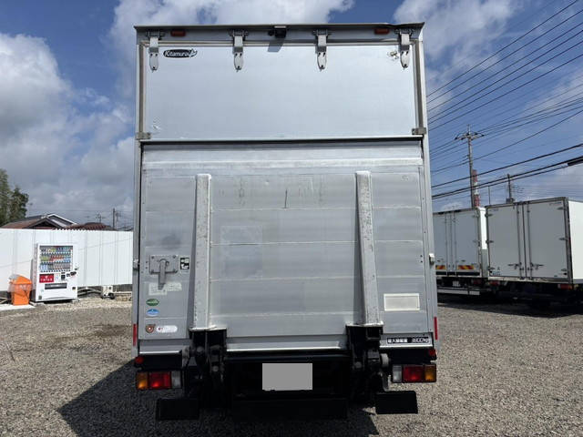 いすゞエルフアルミバン小型（2t・3t）[写真04]