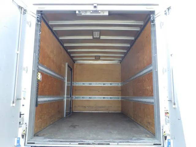 トヨタダイナアルミバン小型（2t・3t）[写真18]