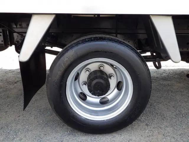 トヨタダイナアルミバン小型（2t・3t）[写真32]