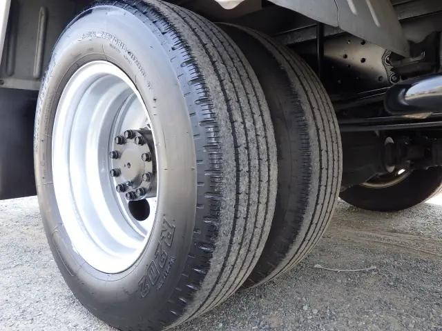 トヨタダイナアルミバン小型（2t・3t）[写真33]