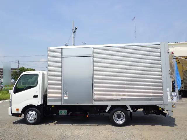 トヨタダイナアルミバン小型（2t・3t）[写真04]