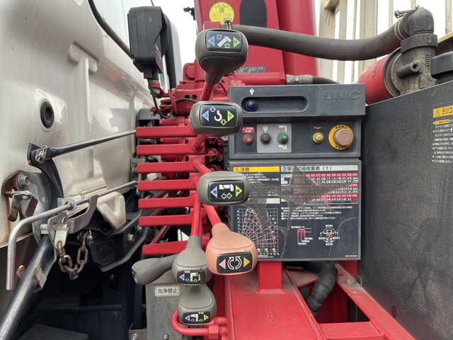 日野レンジャークレーン4段中型（4t）[写真15]