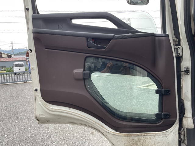 日野レンジャークレーン4段中型（4t）[写真30]