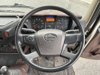 日野レンジャークレーン4段中型（4t）[写真38]