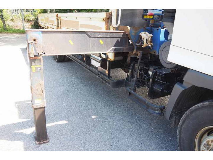 日野レンジャークレーン5段中型（4t）[写真08]