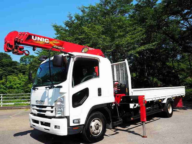 いすゞフォワードクレーン4段中型（4t）[写真03]