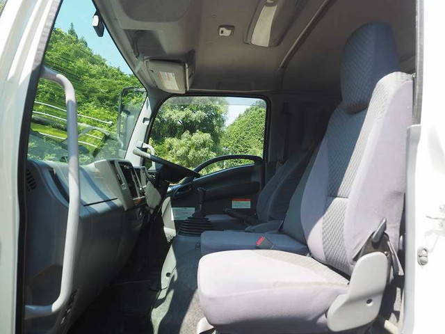 いすゞフォワードクレーン4段中型（4t）[写真36]