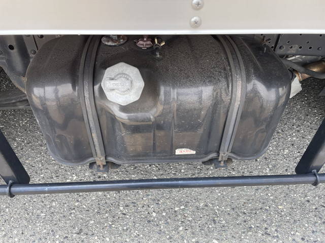 いすゞエルフアルミバン小型（2t・3t）[写真19]