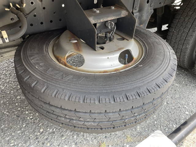 いすゞエルフアルミバン小型（2t・3t）[写真20]