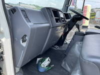 いすゞエルフアルミバン小型（2t・3t）[写真35]