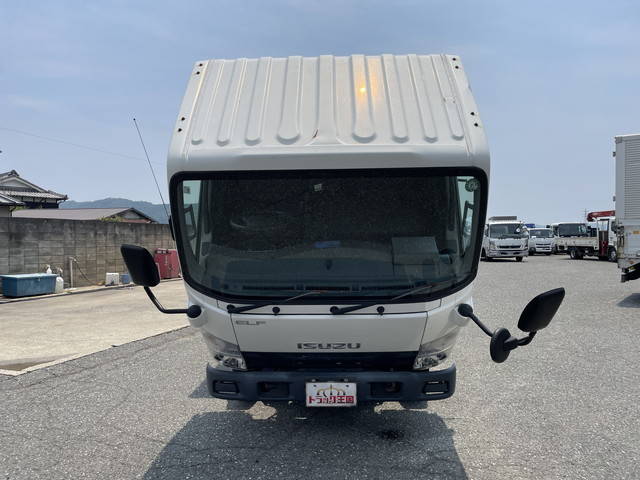 いすゞエルフアルミバン小型（2t・3t）[写真07]