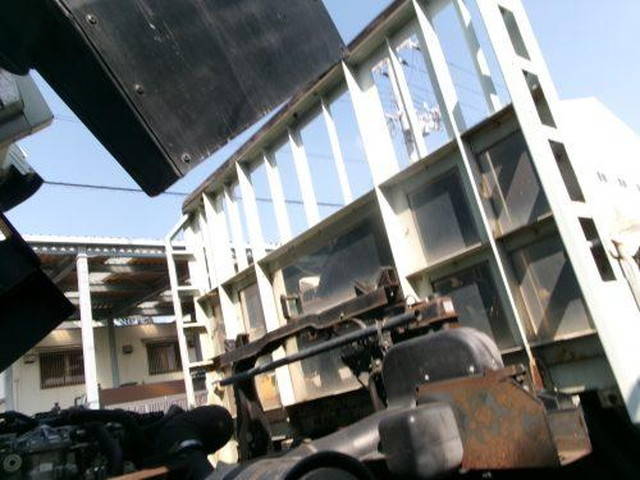 日産コンドルダブルキャブ（Wキャブ）中型（4t）[写真11]