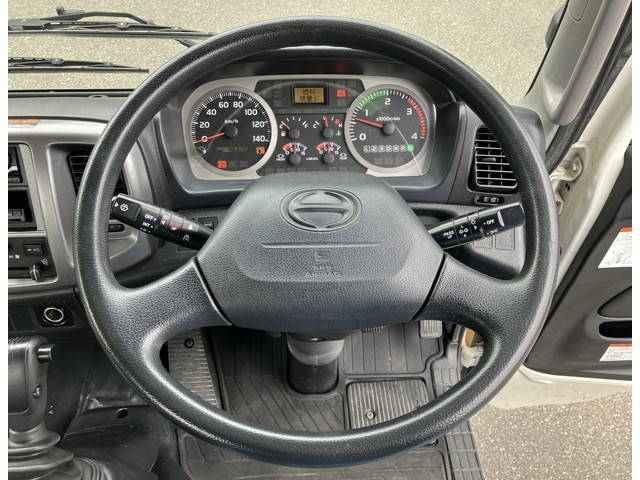 日野レンジャークレーン5段中型（4t）[写真36]