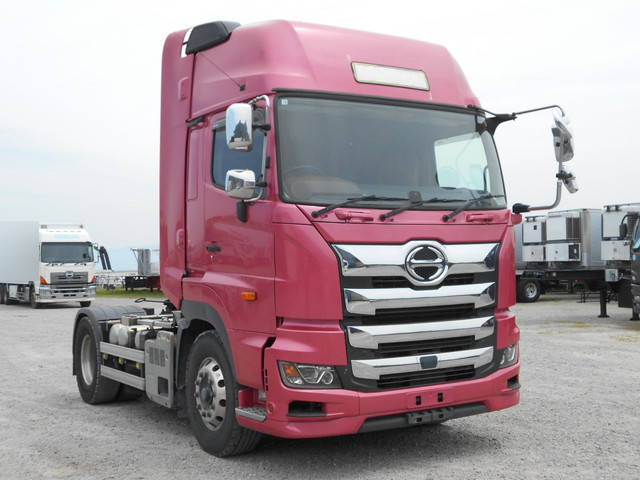 日野プロフィアトレーラーヘッド（トラクターヘッド）大型（10t）[写真01]