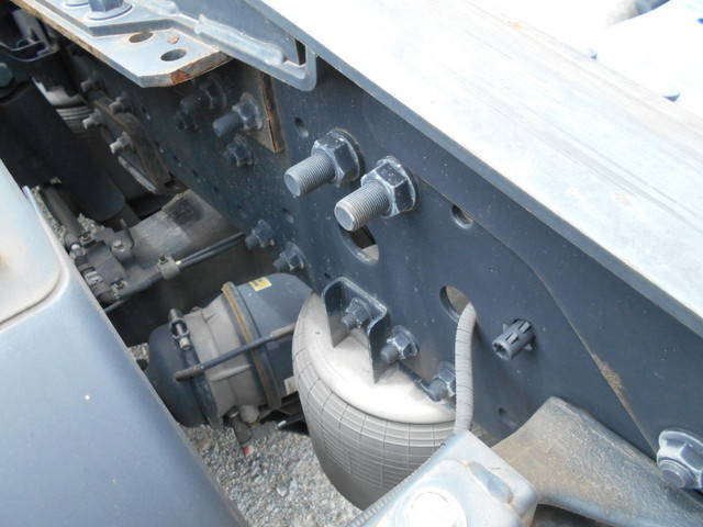 日野プロフィアトレーラーヘッド（トラクターヘッド）大型（10t）[写真21]