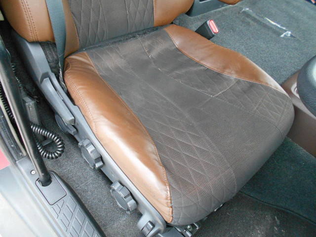 日野プロフィアトレーラーヘッド（トラクターヘッド）大型（10t）[写真24]