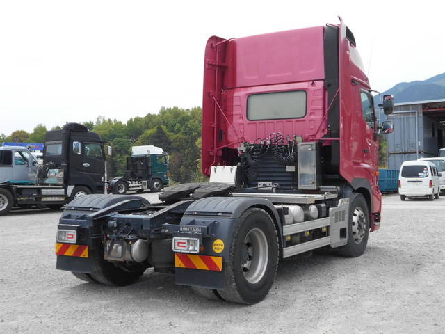 日野プロフィアトレーラーヘッド（トラクターヘッド）大型（10t）[写真04]