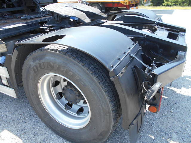 日野プロフィアトレーラーヘッド（トラクターヘッド）大型（10t）[写真18]