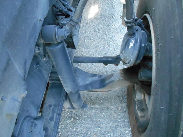 日野プロフィアトレーラーヘッド（トラクターヘッド）大型（10t）[写真21]