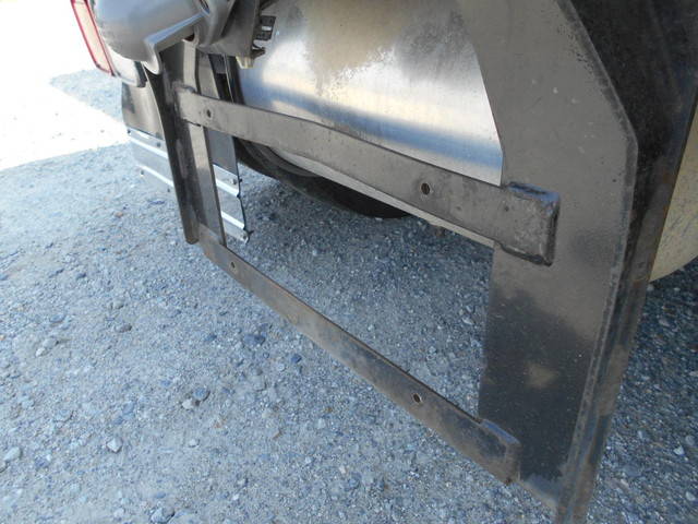 日野プロフィアトレーラーヘッド（トラクターヘッド）大型（10t）[写真17]