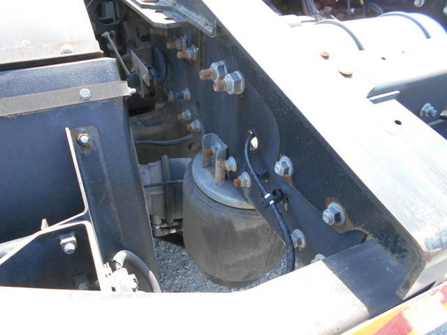 日野プロフィアトレーラーヘッド（トラクターヘッド）大型（10t）[写真24]