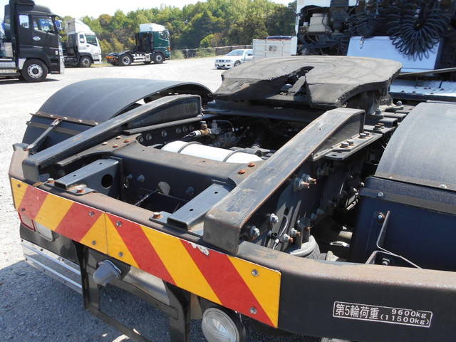 日野プロフィアトレーラーヘッド（トラクターヘッド）大型（10t）[写真09]