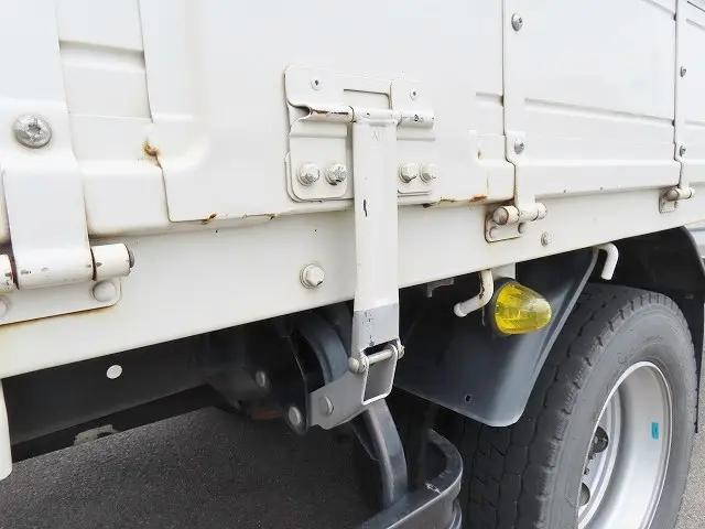 日野レンジャー平ボディ増トン（6t・8t）[写真13]