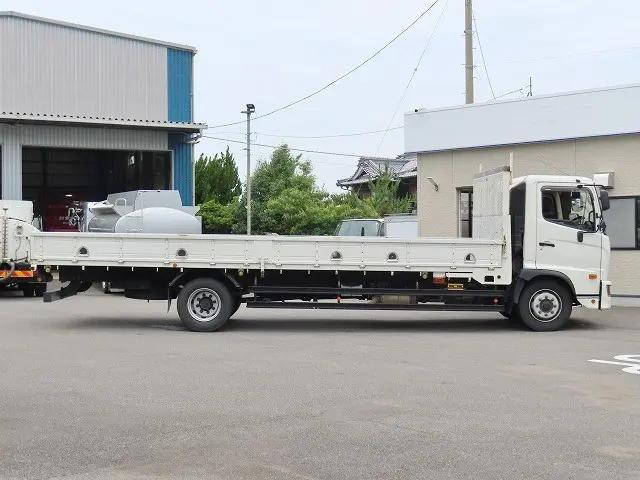 日野レンジャー平ボディ増トン（6t・8t）[写真03]