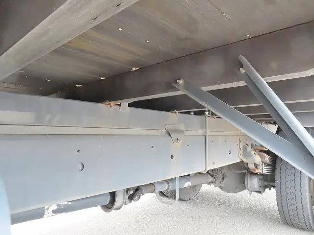 日野レンジャー平ボディ増トン（6t・8t）[写真36]