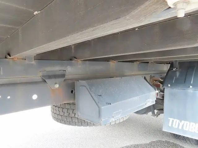 日野レンジャー平ボディ増トン（6t・8t）[写真37]