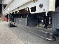 三菱ふそうキャンター平ボディ小型（2t・3t）[写真17]