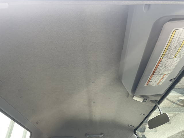 三菱ふそうキャンター平ボディ小型（2t・3t）[写真29]