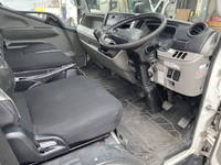 三菱ふそうキャンター平ボディ小型（2t・3t）[写真34]