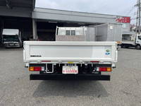 三菱ふそうキャンター平ボディ小型（2t・3t）[写真11]