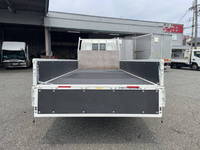 三菱ふそうキャンター平ボディ小型（2t・3t）[写真12]