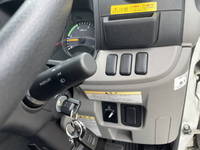 三菱ふそうキャンター平ボディ小型（2t・3t）[写真37]