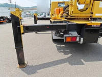 三菱ふそうキャンター穴掘建柱車小型（2t・3t）[写真22]