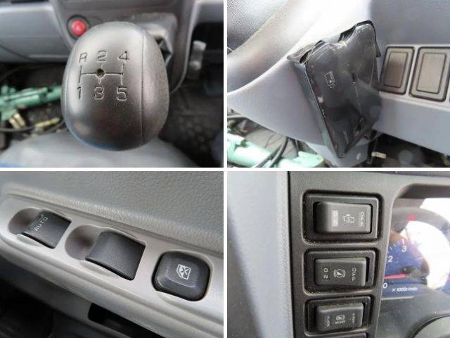 三菱ふそうキャンター穴掘建柱車小型（2t・3t）[写真37]