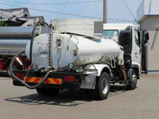 日野レンジャーバキュームカー中型（4t）[写真02]