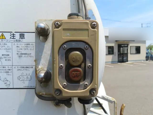 日野レンジャーバキュームカー中型（4t）[写真24]