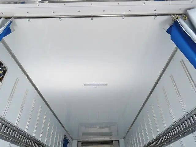 日野デュトロ冷凍車（冷蔵車）小型（2t・3t）[写真13]